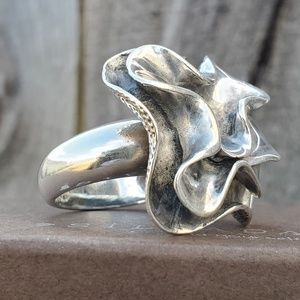 Silpada Flower Ring